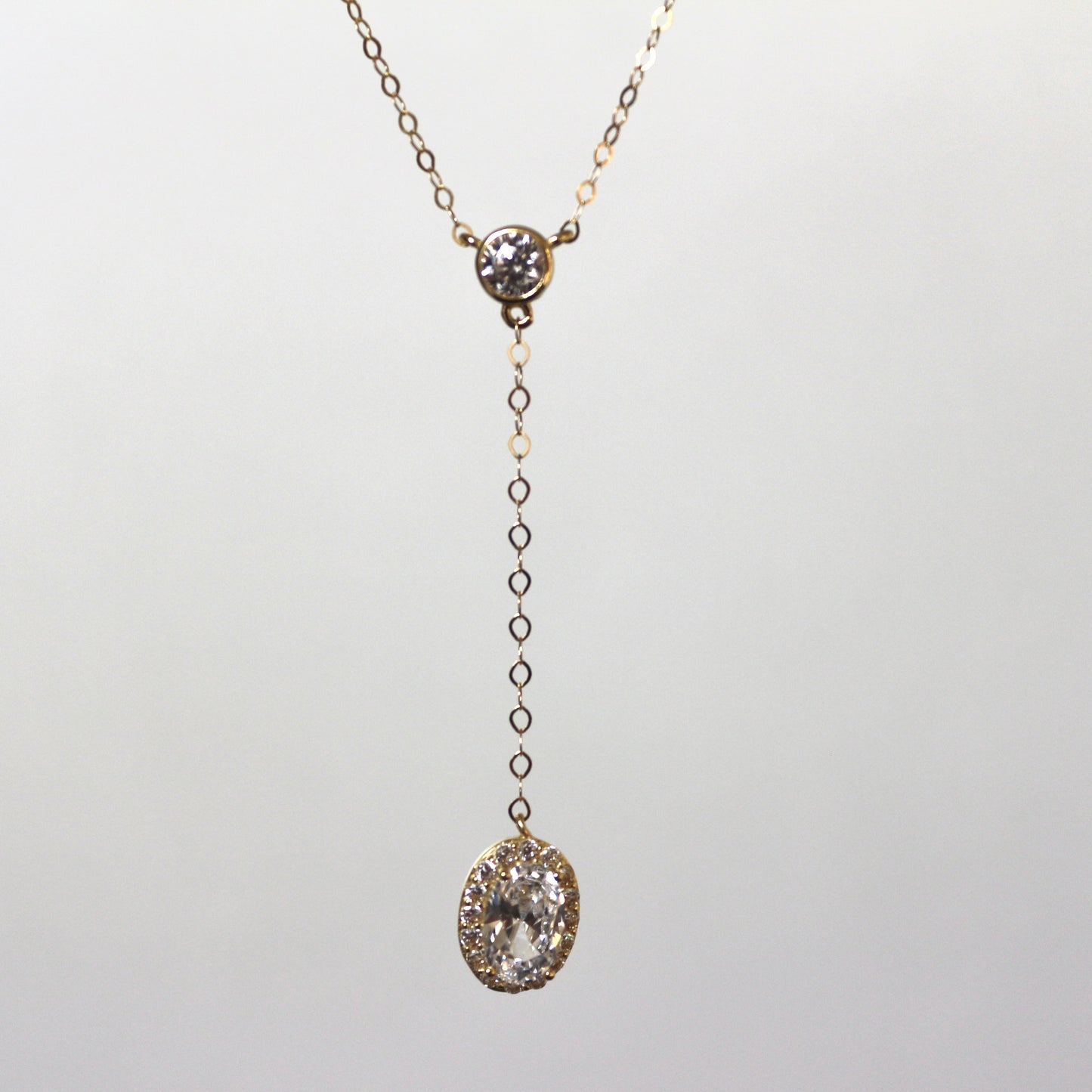 Oval Drop Necklace with Zircon