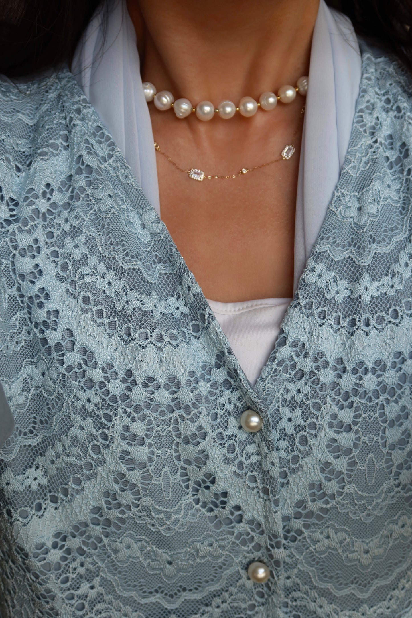 Gold Necklace with Baguette Zircon